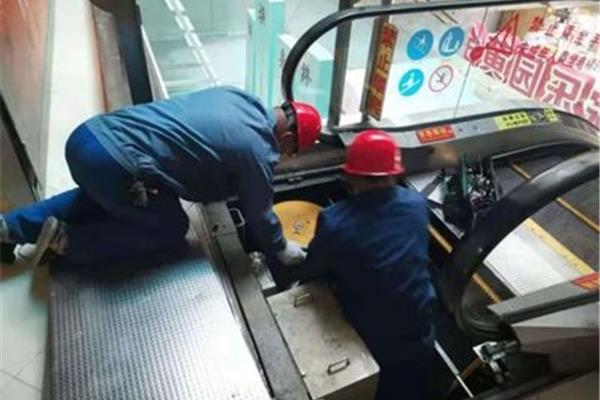 电梯安全员