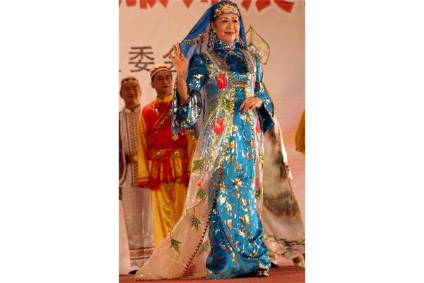 回族服饰图片