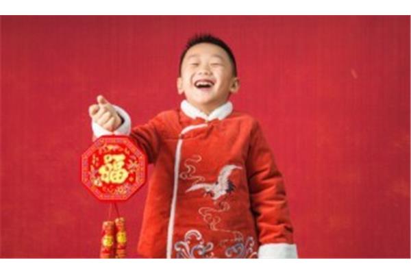 形容春节的诗句