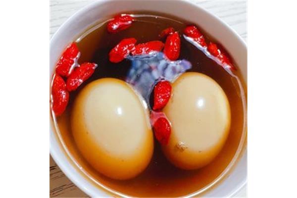 当归红枣鸡蛋