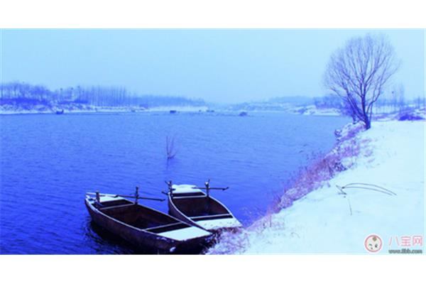 形容雪景的诗句