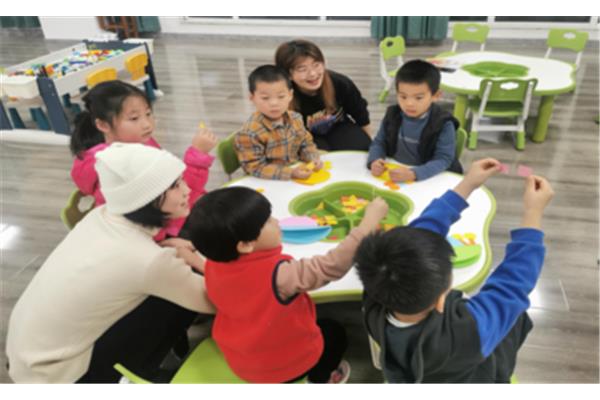 幼儿园素质教育