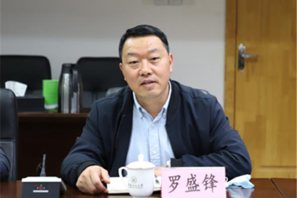 崇左人才网