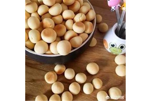 婴儿小馒头