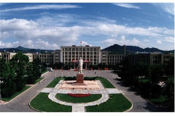 大连科技大学