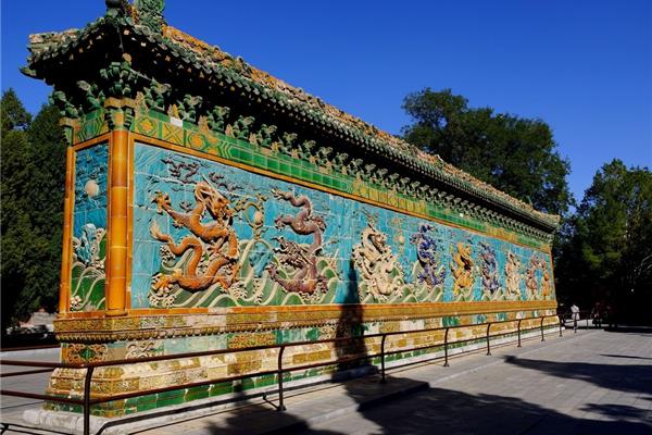 九龙壁图片