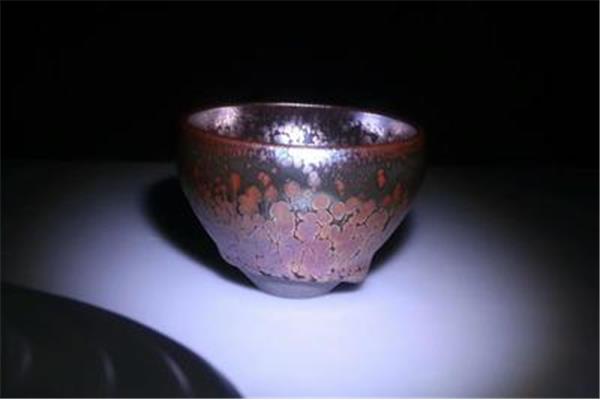 紫金钵盂怎么读