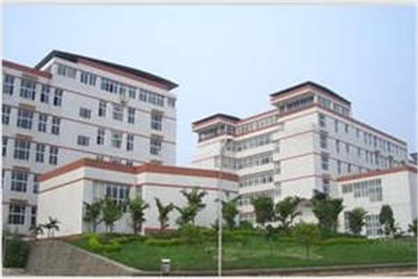 大连医科大学地址