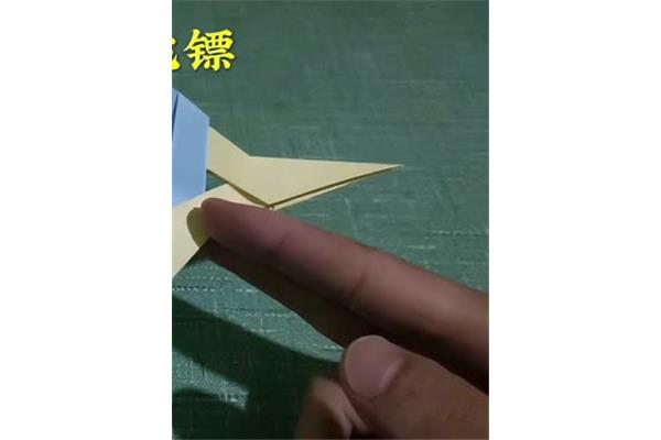 纸飞镖怎么做