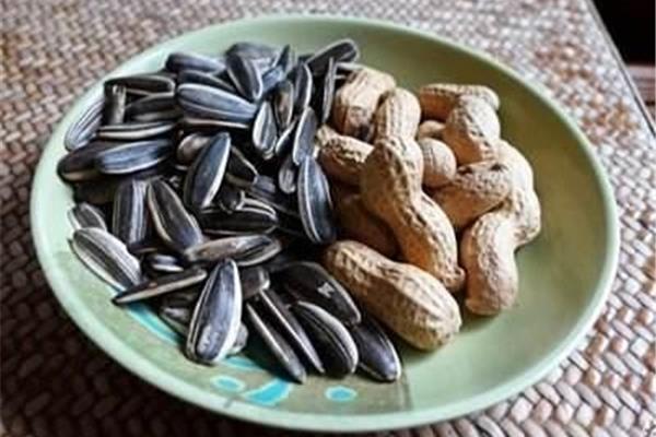 吃瓜子增肥吗