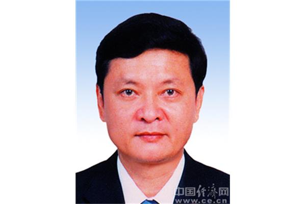 成人本科考什么
