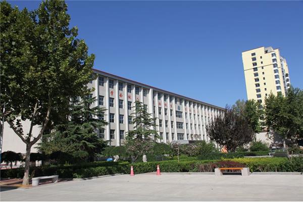 保定初中学校排名