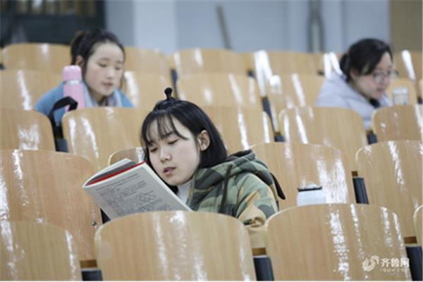 山东大学生
