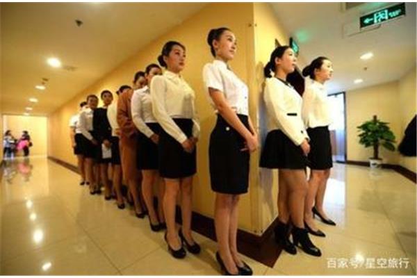 空姐的标准和要求