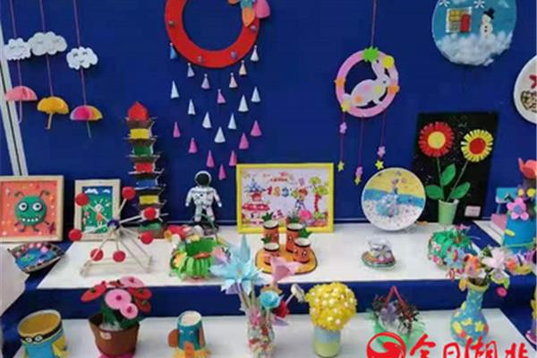 五年级手工作品