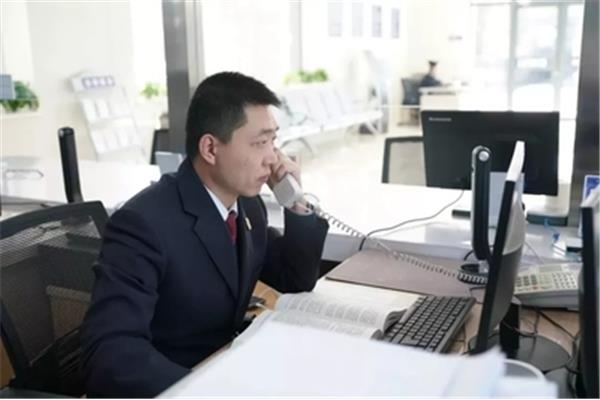 一边上班一边做