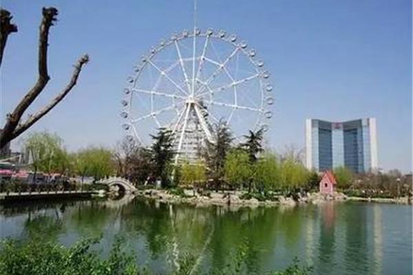 济宁百花公园