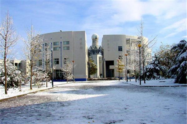 亚太实验学校