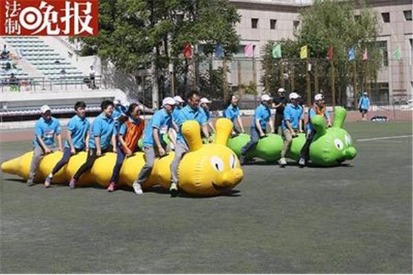 毛毛虫影院