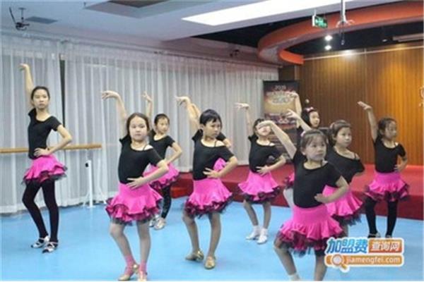 幼儿舞蹈班