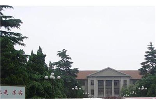 扬州大学研究生院