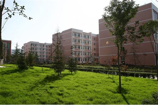 渭南师范学院