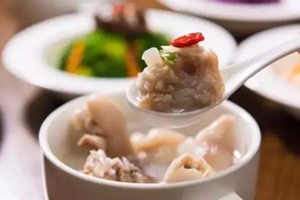 坐月子能吃韭菜不