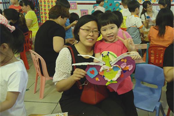 幼儿园母亲节活动