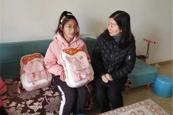 关注留守儿童