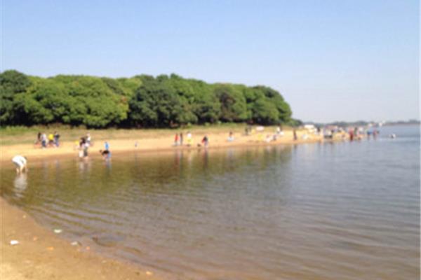 松山湖阳光沙滩