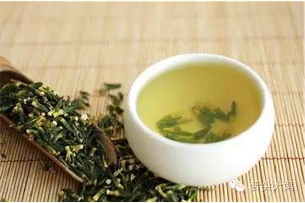 莲子心泡水