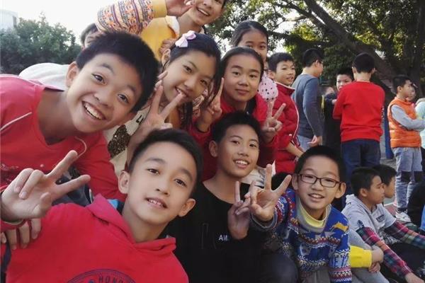 沙湾中心小学