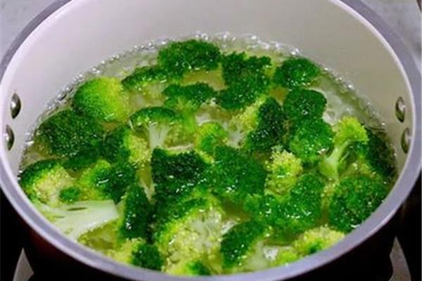 西兰花的吃法
