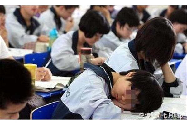 初中生睡眠时间