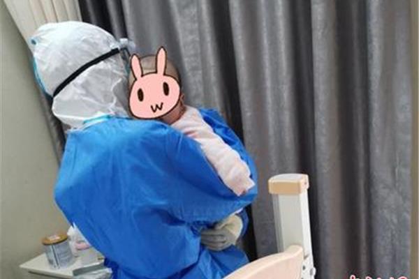 婴儿多大断奶