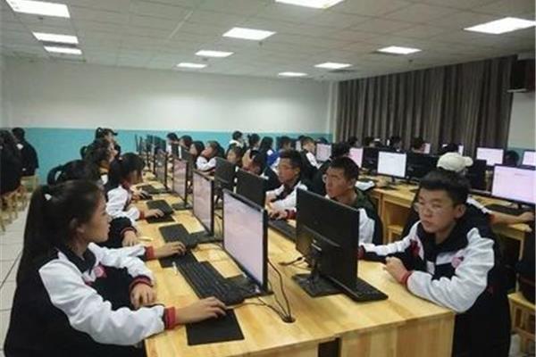 万杰朝阳学校