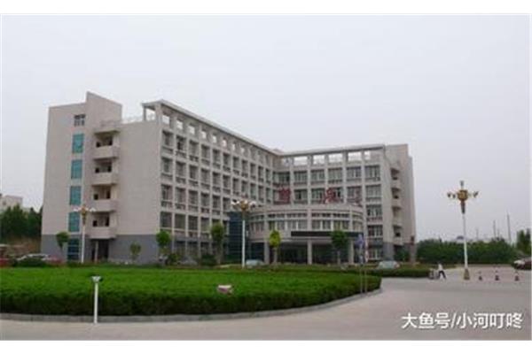 郑州专科学校