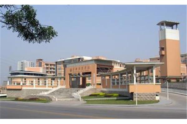 万杰朝阳学校