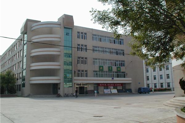 胜利职业学院