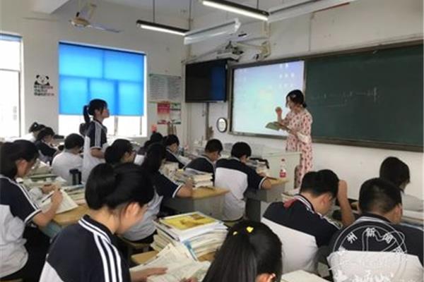 教室里的故事