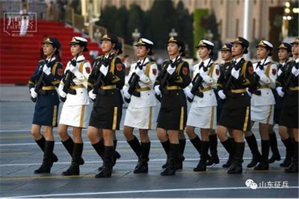 全国征兵网女兵