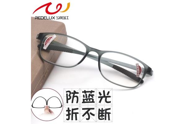 如何选购老花镜