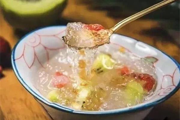 小孩子能吃燕窝吗