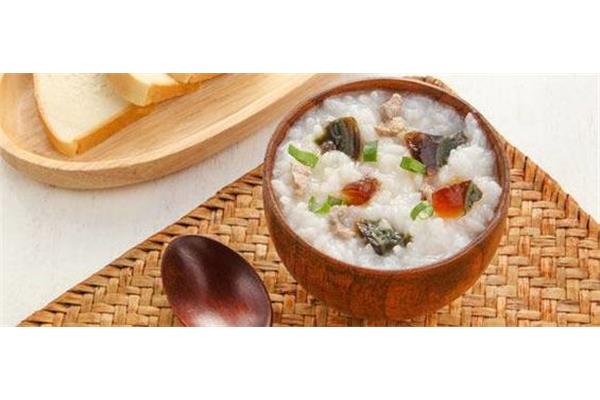 哺乳期能吃皮蛋吗