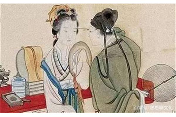 妆罢低声问夫婿