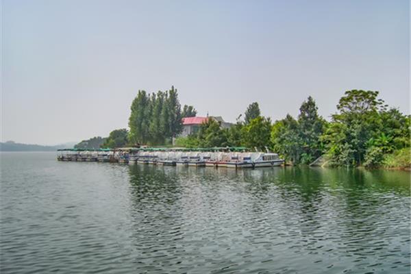 南湾湖风景区