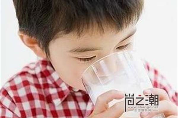 早上喝牛奶拉肚子