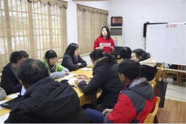 社区工作者怎么样