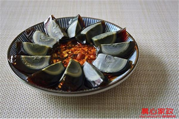 哺乳期能吃皮蛋吗