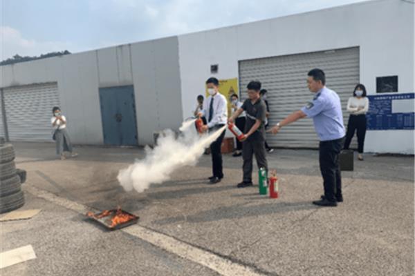社区消防演练